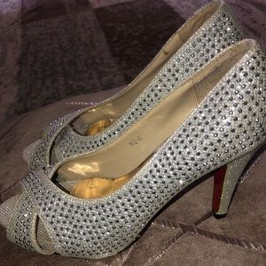 ⚜️✨RHINESTONE HEELS ✨⚜️